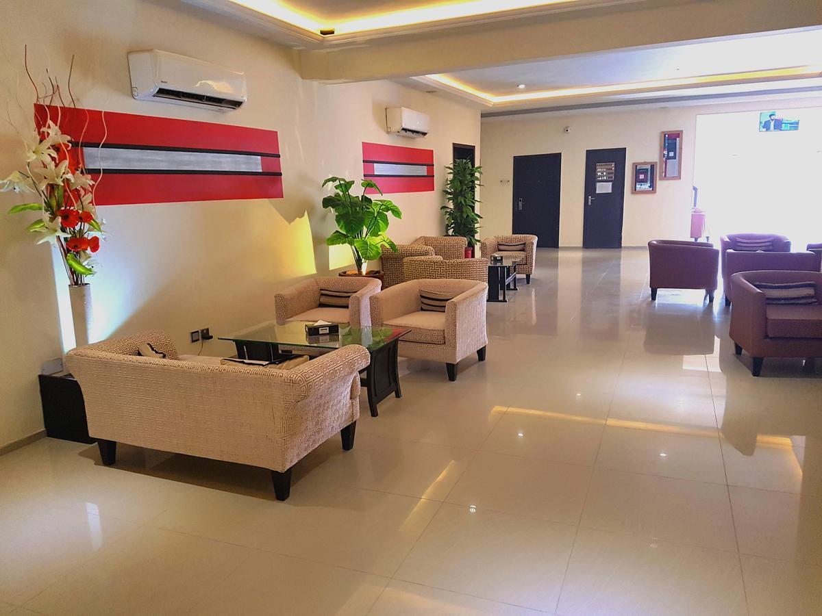 Grand Enclave Hotell Lahore Exteriör bild