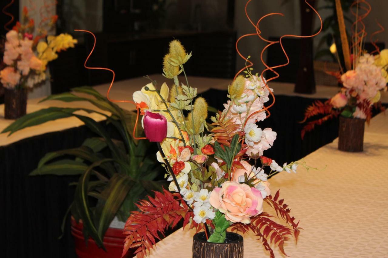Grand Enclave Hotell Lahore Exteriör bild